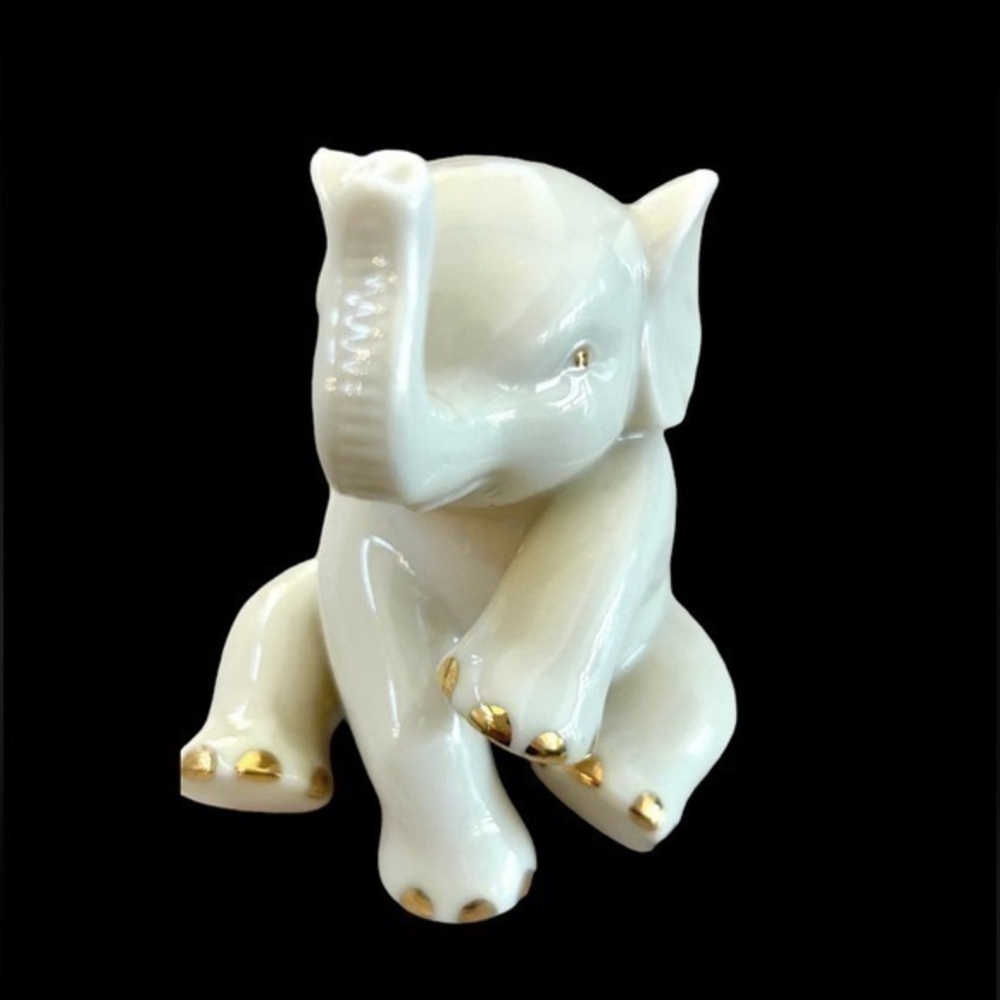 Lenox small elephant